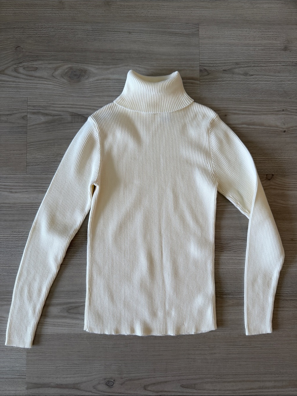 Vintage Moda International Ivory Ribbed Turtleneck Sweater